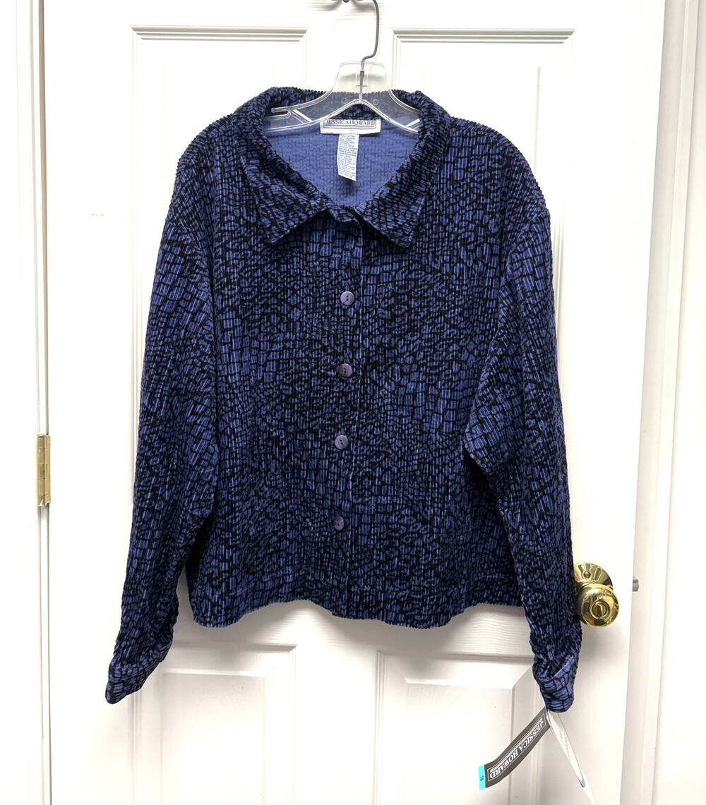 Jessica Howard Shirt Blue Corduroy Shacket NWT Women’s Size 16 Scales Jacket
